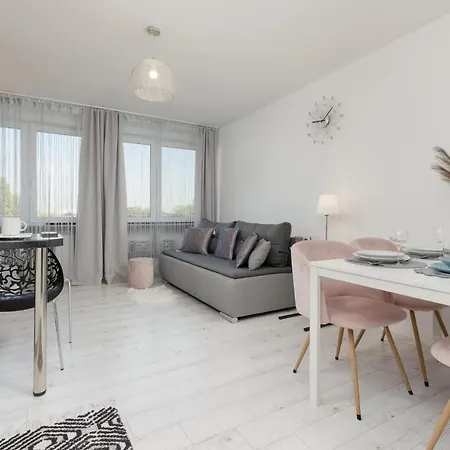 Apartament Bright&cozy Near Metro Marymont By Renters *